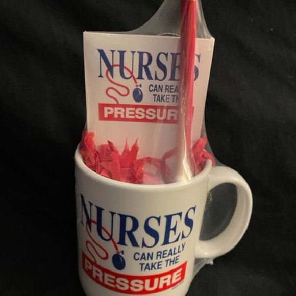 1991 Nurses Mug Set  Nurses Can Really Take The Pressure   Mug Pencil Pad NWOT - Picture 2 of 6